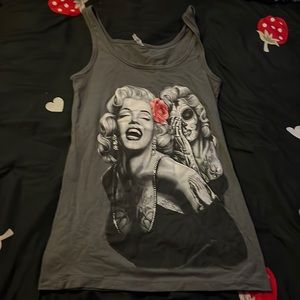Marilyn Monroe tang top size S
